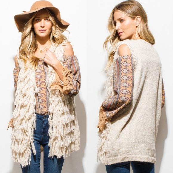 Shaggy Fringe Sweater Vest 4 Season Boho Festival - Picture 2 of 7
